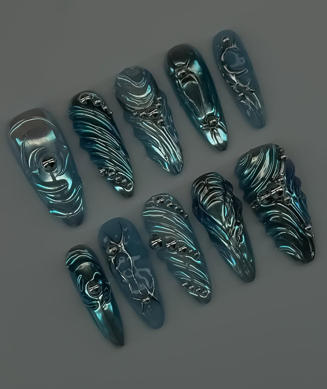 Oceanic Cyber-Chrome