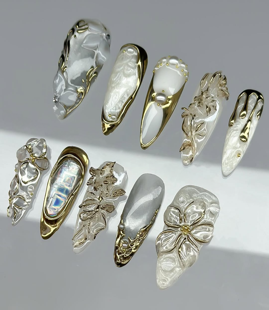 Pearlescent Floral Fantasy