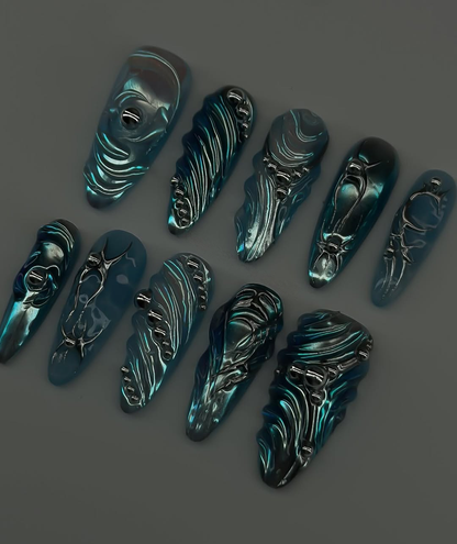 Oceanic Cyber-Chrome