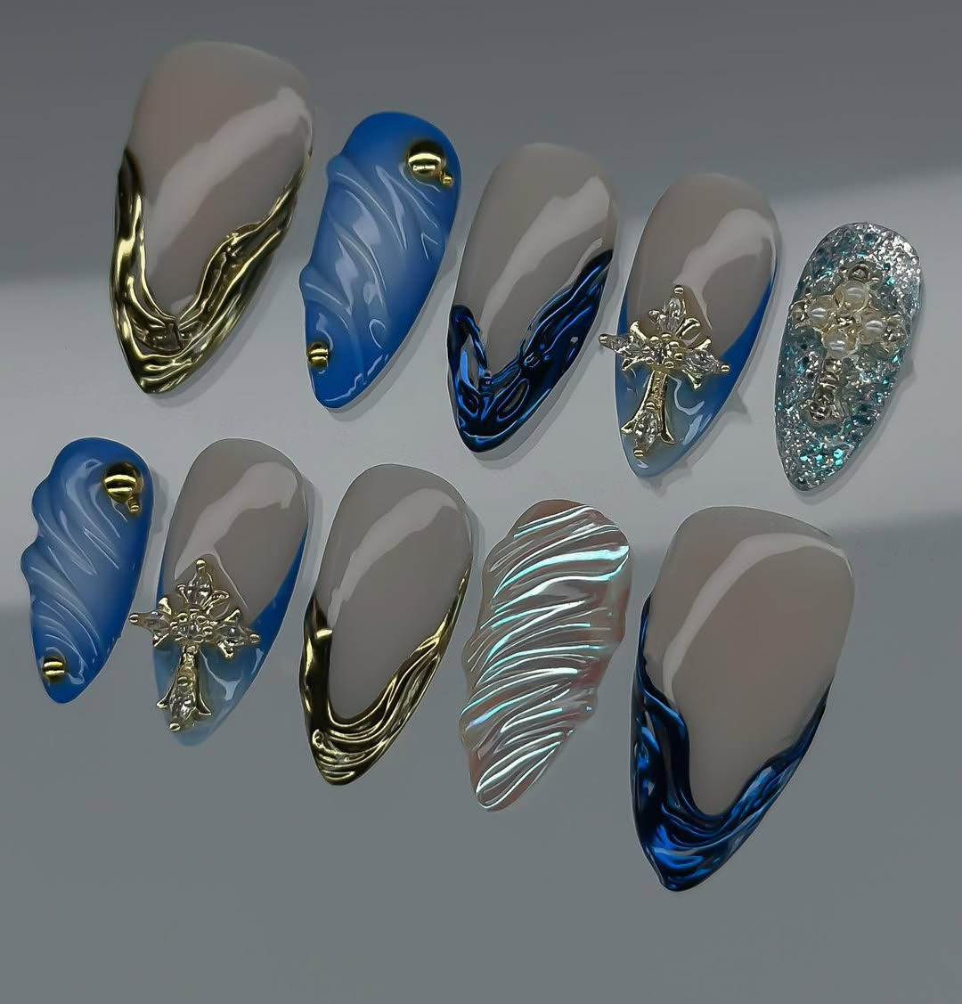 Gilded Azure French