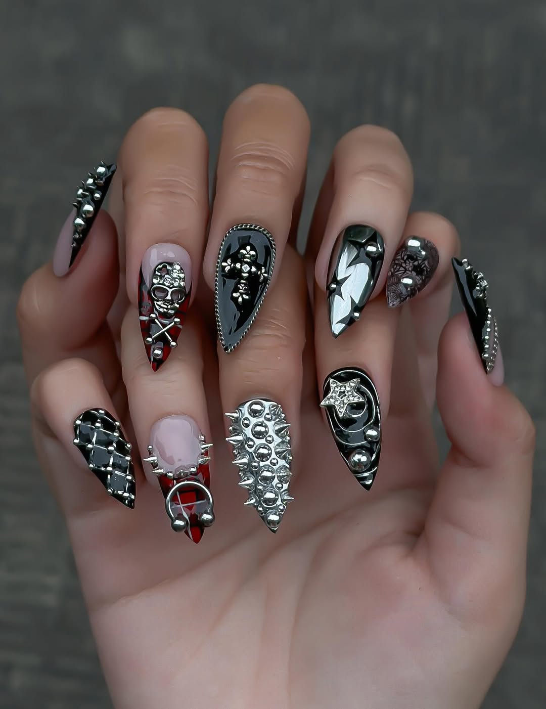 Gothic Crimson Spike